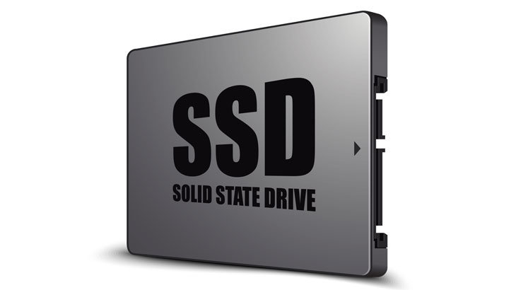 SSD (Solid State Drive)